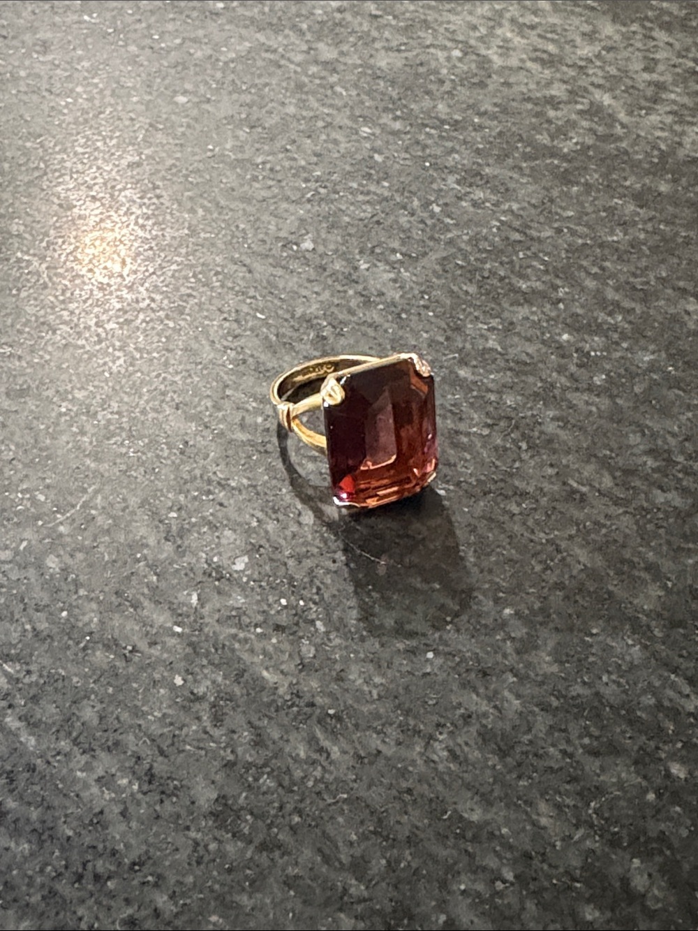 Vintage Avon Costume Ring